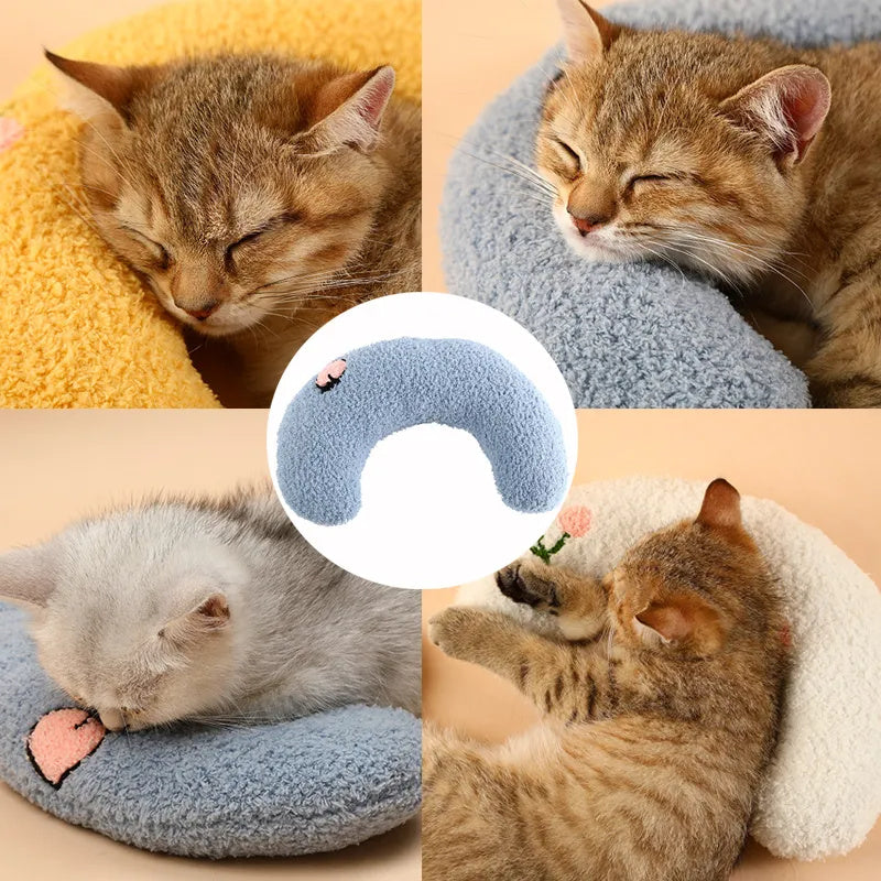 Groom Glory Cat U-Shaped Sleep Pillow – Soft Neck Support for Small Pets